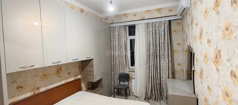 Kirayə verilir 2 otaqlı mənzil 60 m²