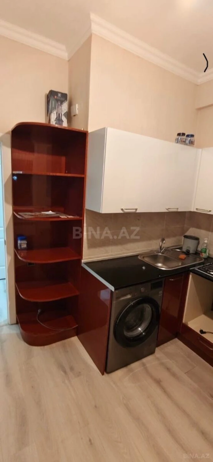 Kirayə verilir 2 otaqlı mənzil 60 m²