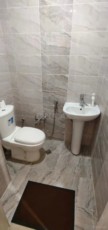 Kirayə verilir 2 otaqlı mənzil 60 m²