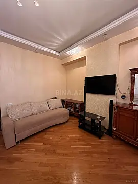 Satılır 2 otaqlı mənzil 80 m²