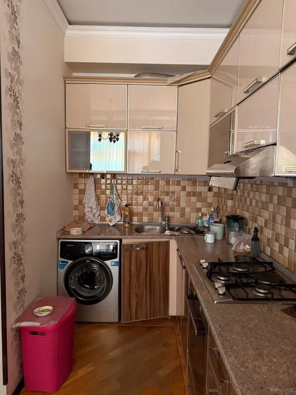 Satılır 2 otaqlı mənzil 80 m²