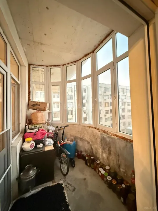 Satılır 3 otaqlı mənzil 103 m²