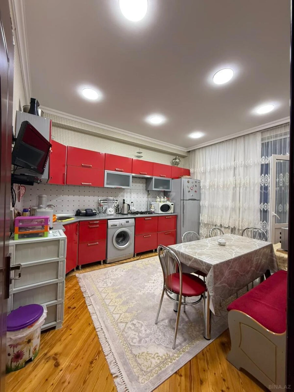 Satılır 3 otaqlı mənzil 103 m²