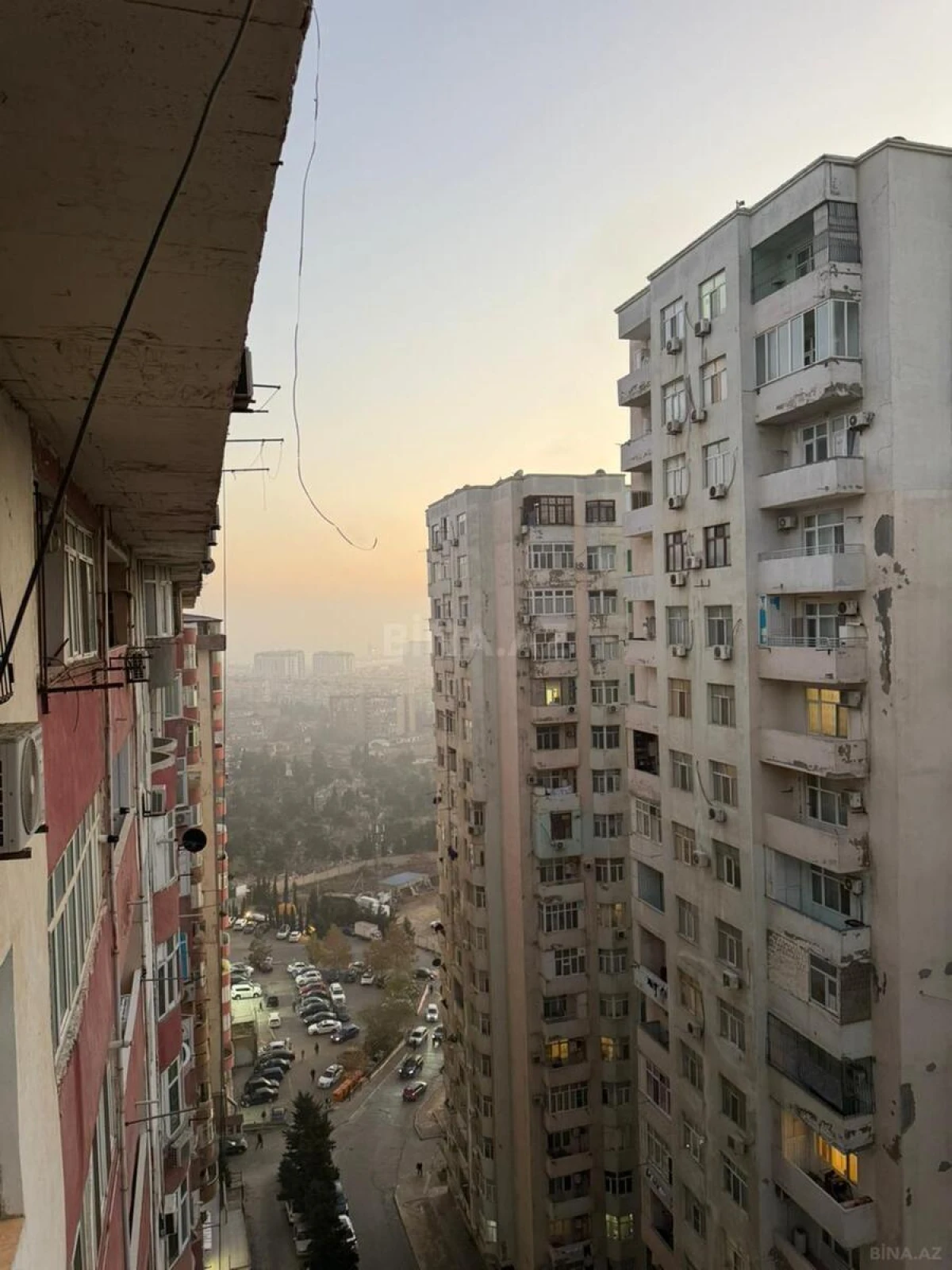 Satılır 3 otaqlı mənzil 103 m²