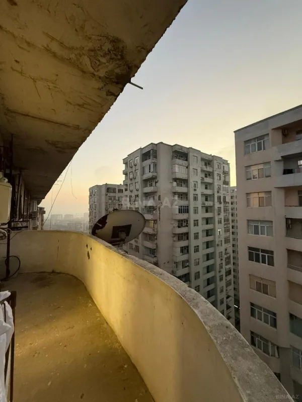 Satılır 3 otaqlı mənzil 103 m²