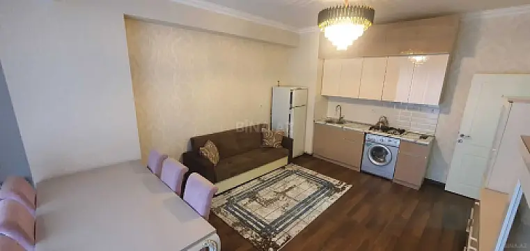 Kirayə verilir 3 otaqlı mənzil 80 m² — Bakı, Memar Əcəmi yanı 3 otaq 80.00 m²