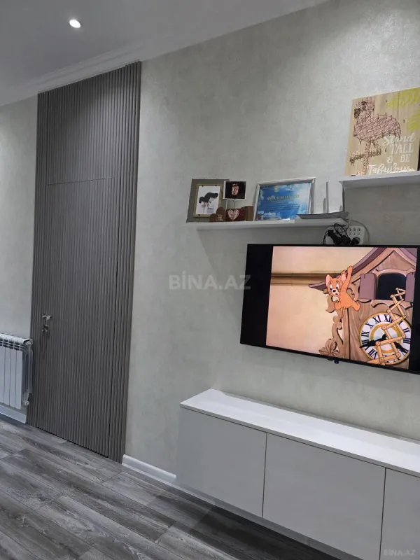 Kirayə verilir 2 otaqlı mənzil 65 m²