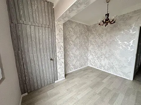 Satılır 2 otaqlı mənzil 50 m²