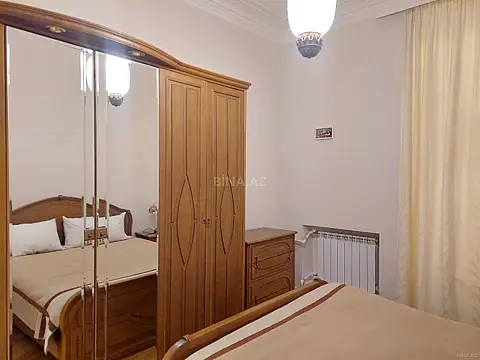Kirayə verilir 2 otaqlı mənzil 65 m²
