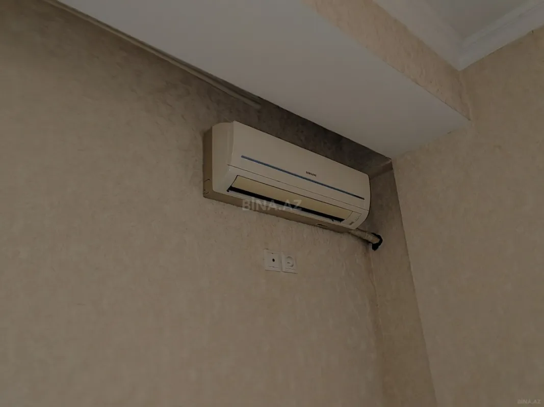 Satılır 2 otaqlı mənzil 100 m²