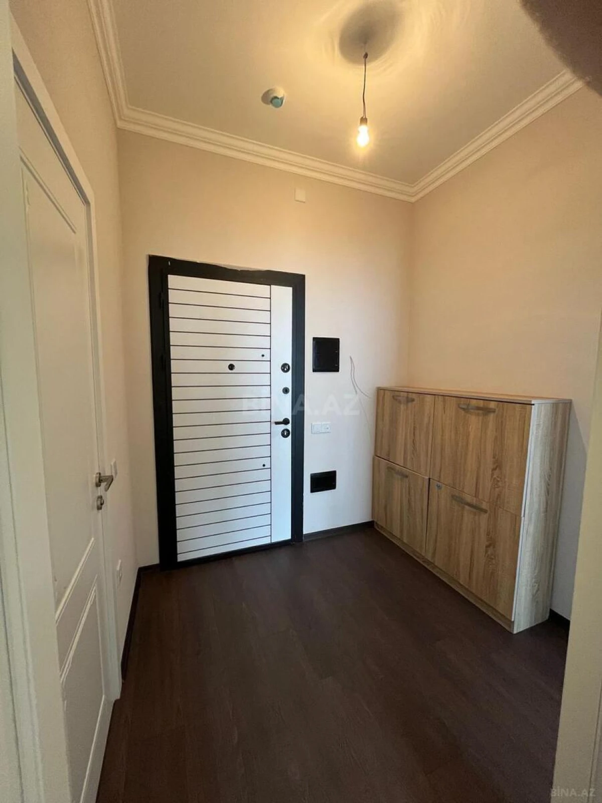 Kirayə verilir 2 otaqlı mənzil 55 m²