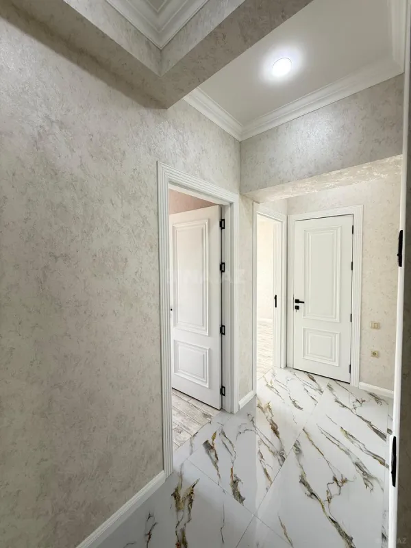 Satılır 2 otaqlı mənzil 67 m²