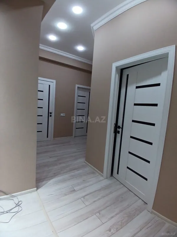 Kirayə verilir 2 otaqlı mənzil 80 m²