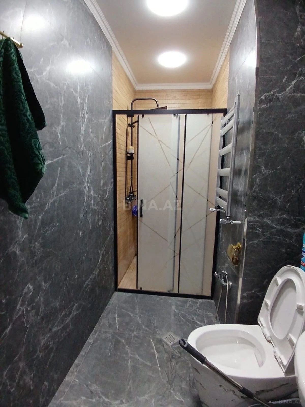 Kirayə verilir 2 otaqlı mənzil 80 m²
