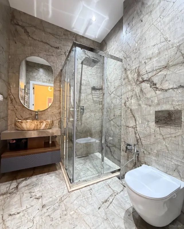 Kirayə verilir 5 otaqlı həyət evi 300 m²