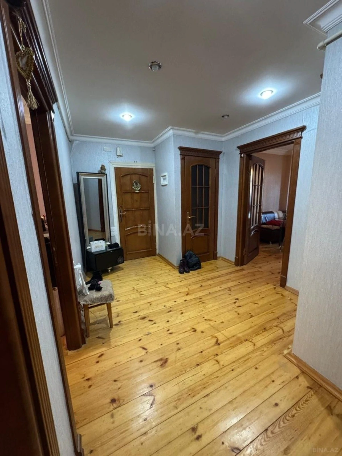 Kirayə verilir 3 otaqlı mənzil 90 m²