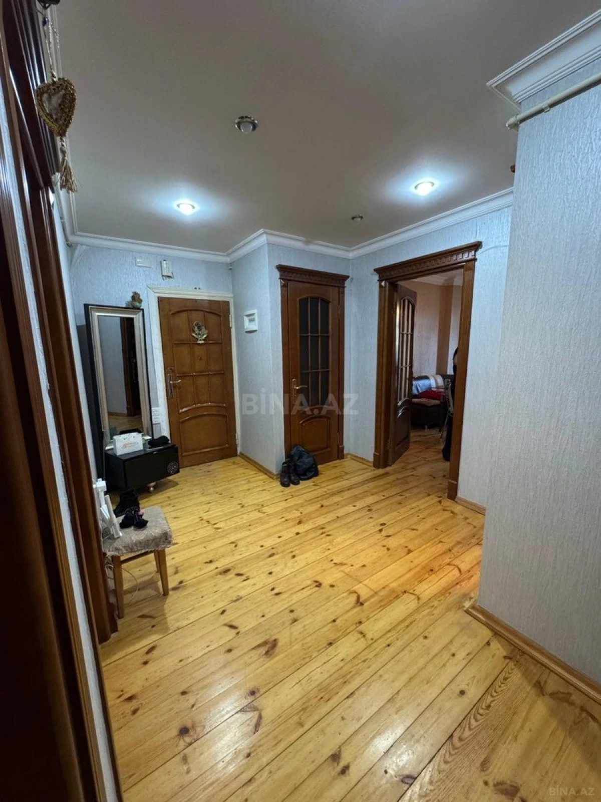 Kirayə verilir 3 otaqlı mənzil 90 m²