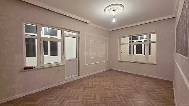Satılır 3 otaqlı mənzil 90 m²