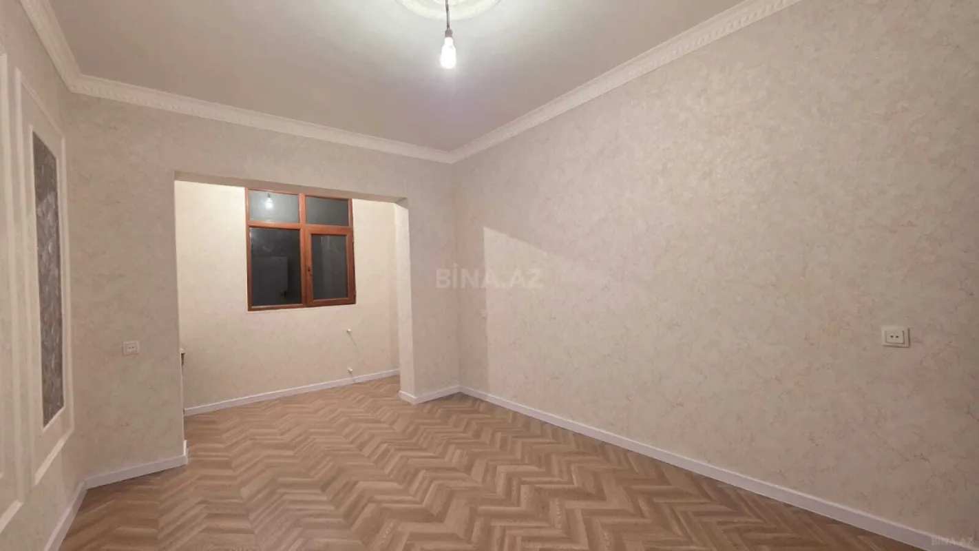 Satılır 3 otaqlı mənzil 90 m²