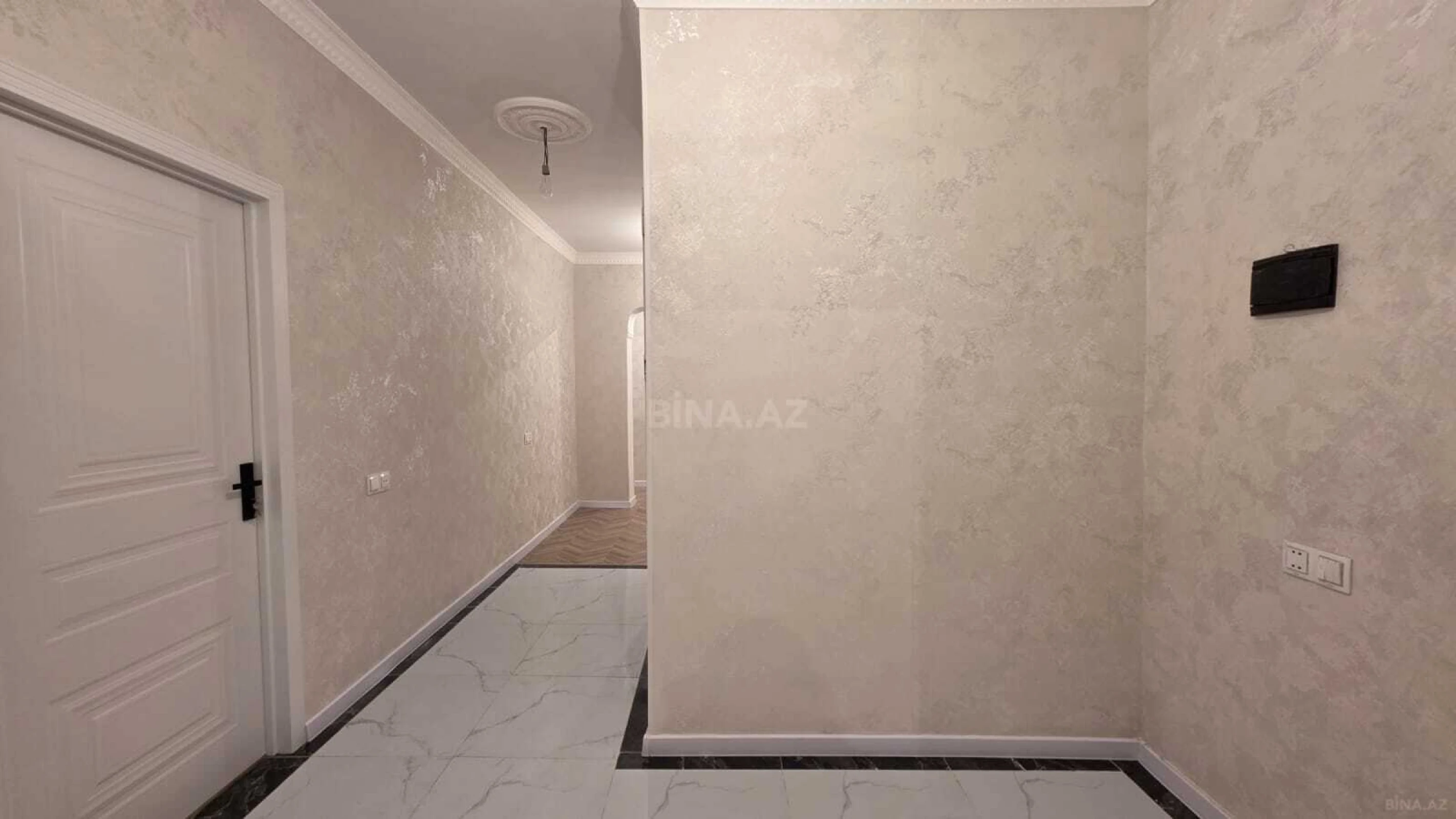 Satılır 3 otaqlı mənzil 90 m²
