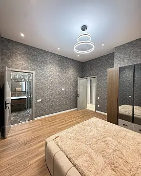 Kirayə verilir 4 otaqlı həyət evi 250 m²