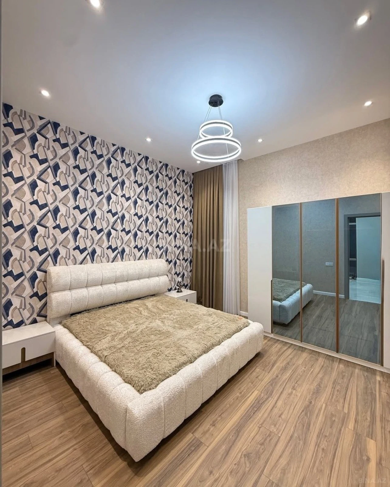 Kirayə verilir 4 otaqlı həyət evi 250 m²