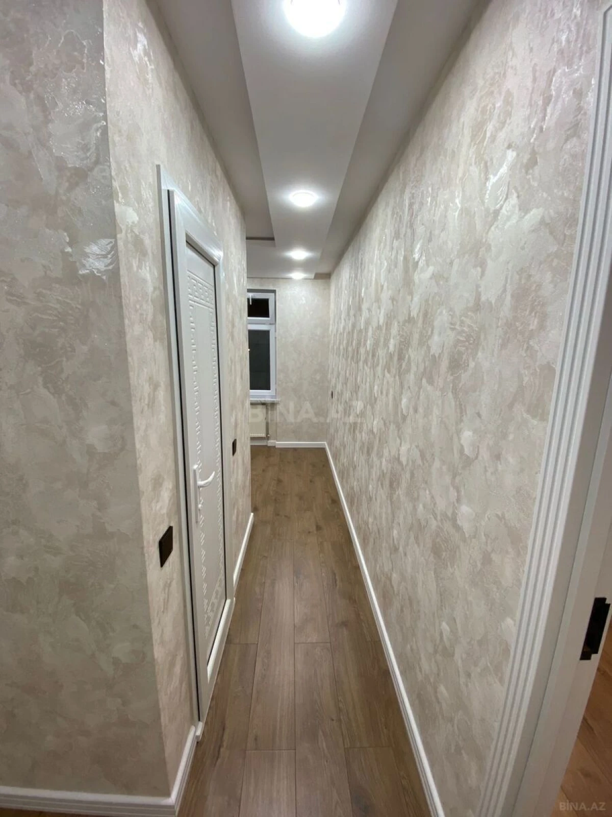 Satılır 2 otaqlı mənzil 45 m²