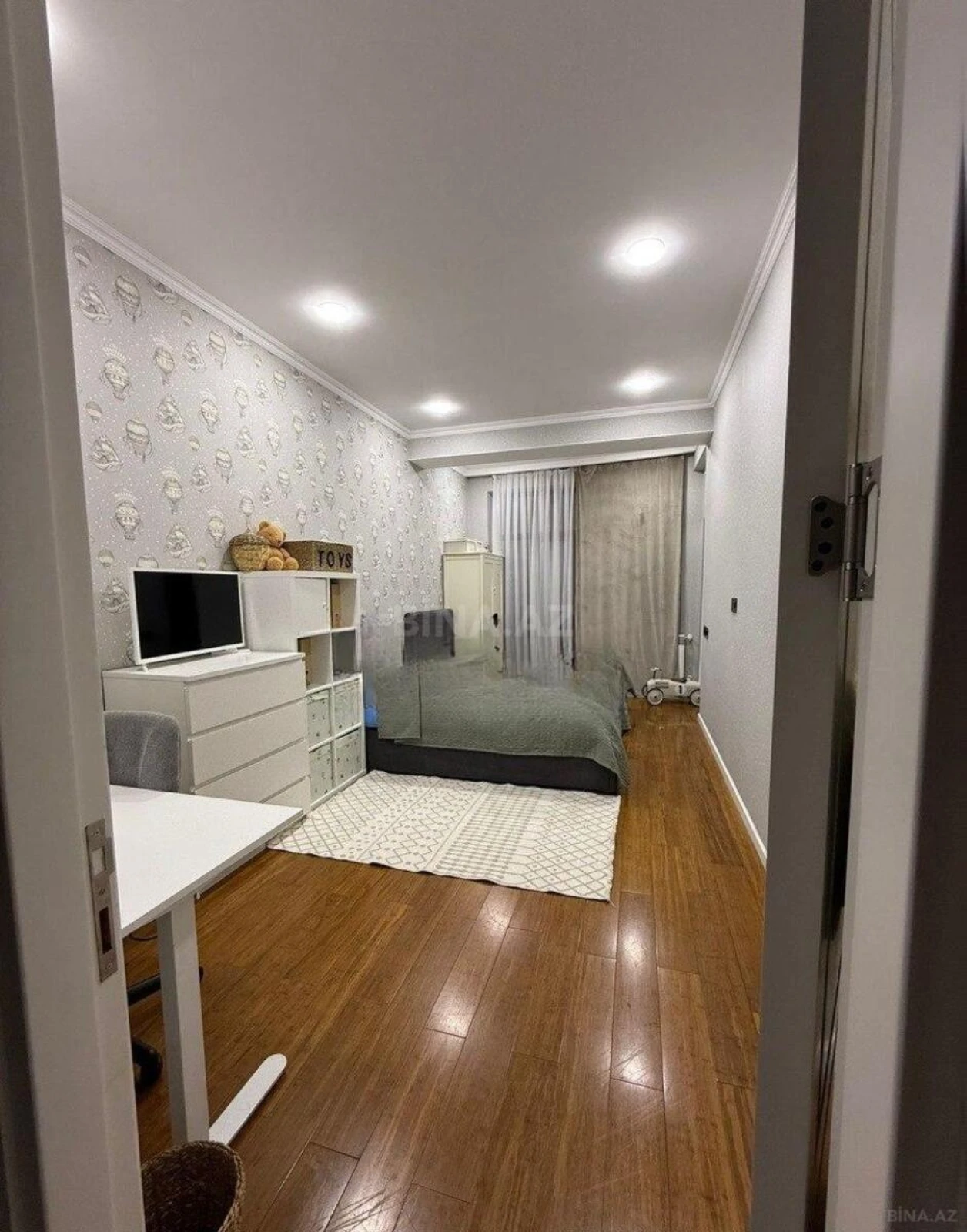 Satılır 3 otaqlı mənzil 95 m²