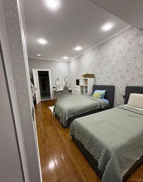 Satılır 3 otaqlı mənzil 95 m²