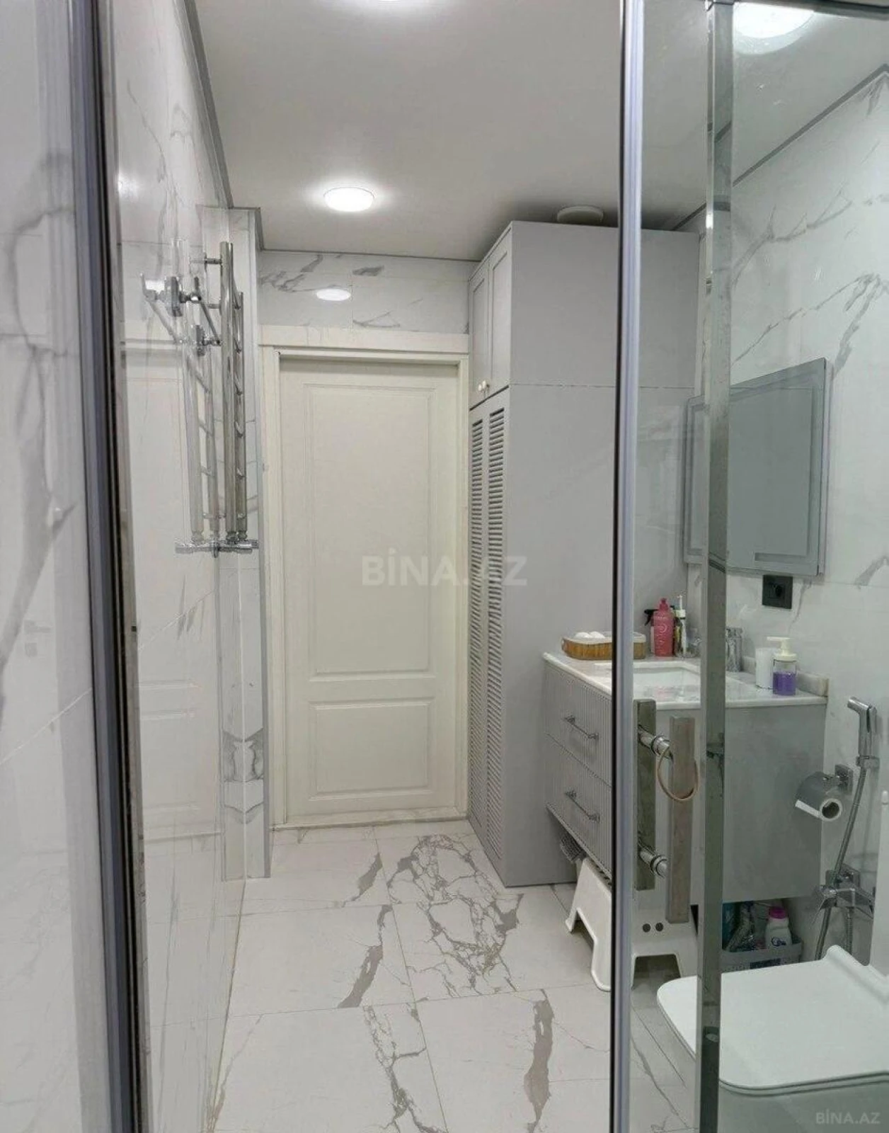 Satılır 3 otaqlı mənzil 95 m²