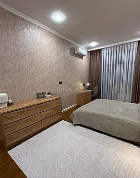 Satılır 3 otaqlı mənzil 95 m²