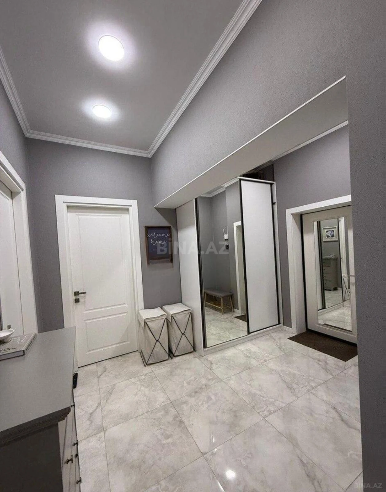 Satılır 3 otaqlı mənzil 95 m²
