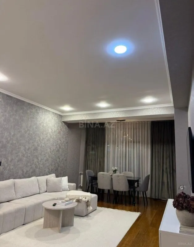Satılır 3 otaqlı mənzil 95 m²