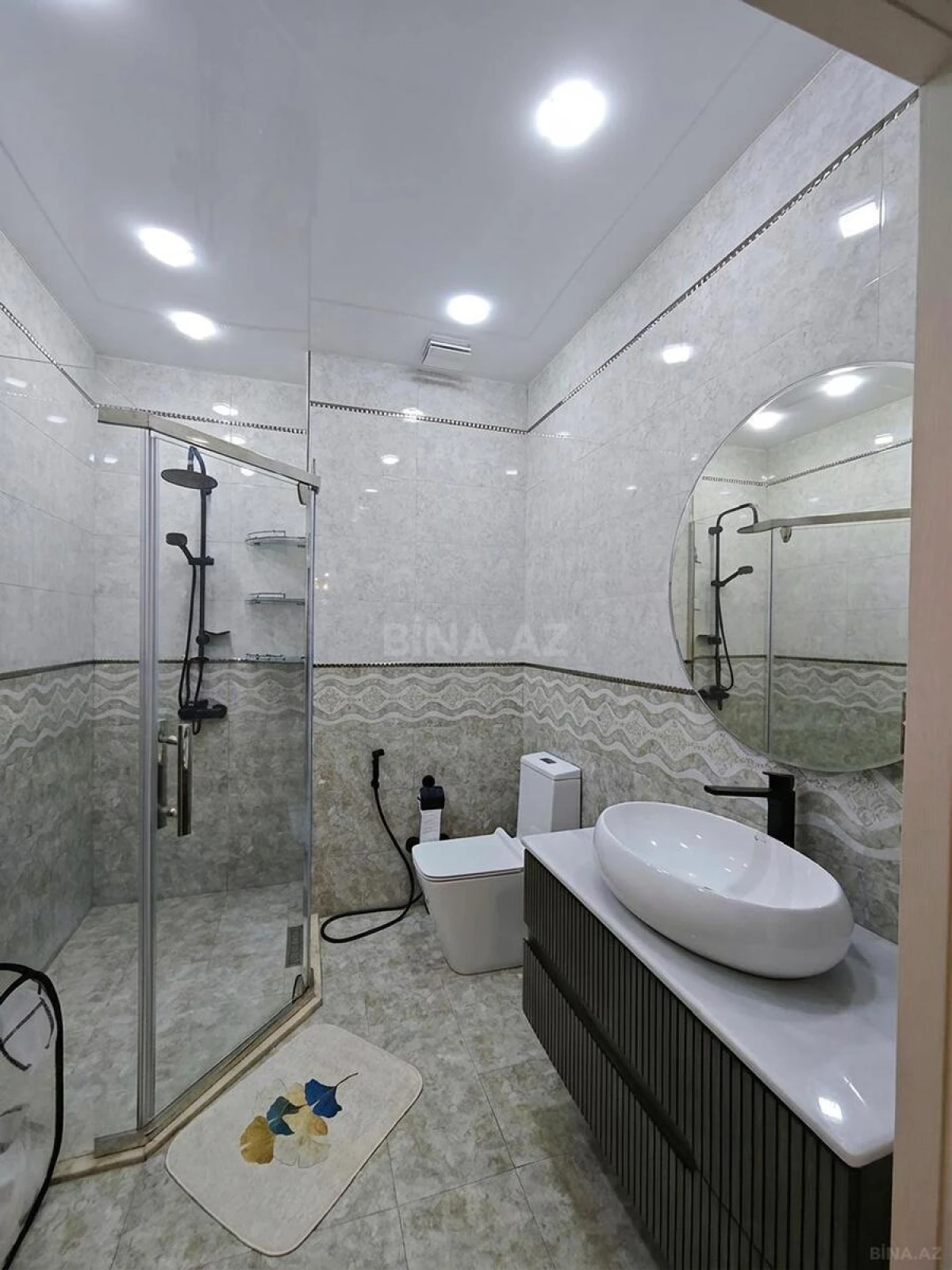 Satılır 3 otaqlı mənzil 150 m²