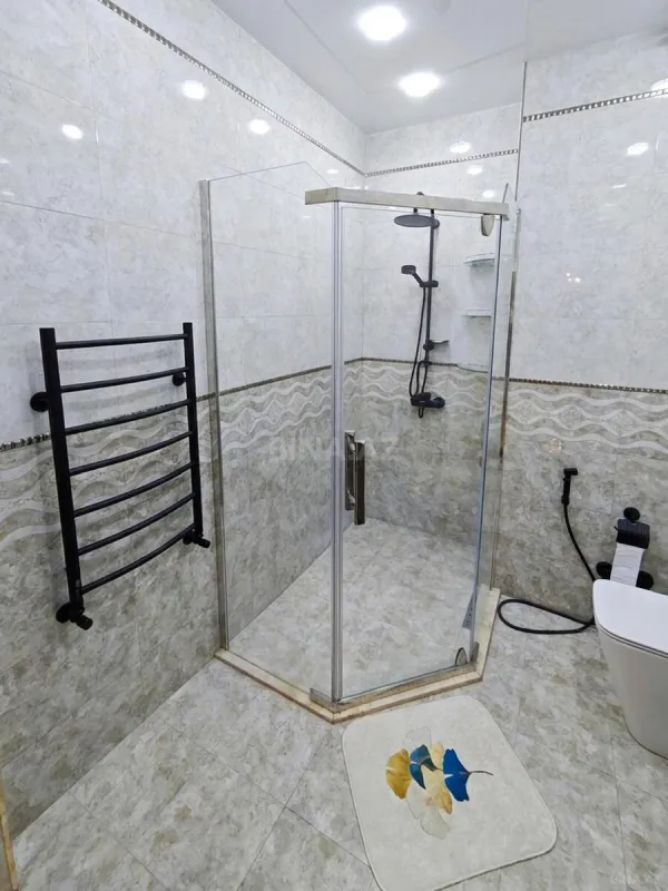 Satılır 3 otaqlı mənzil 150 m²