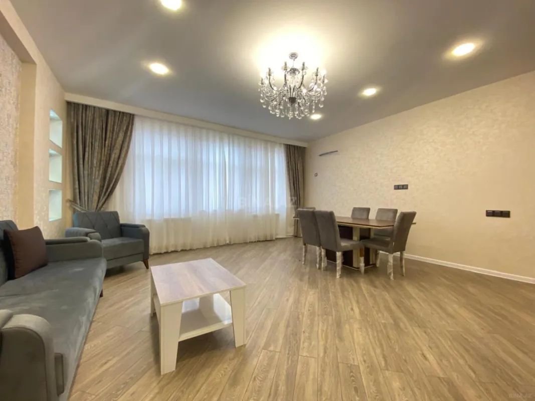 Kirayə verilir 3 otaqlı mənzil 110 m²