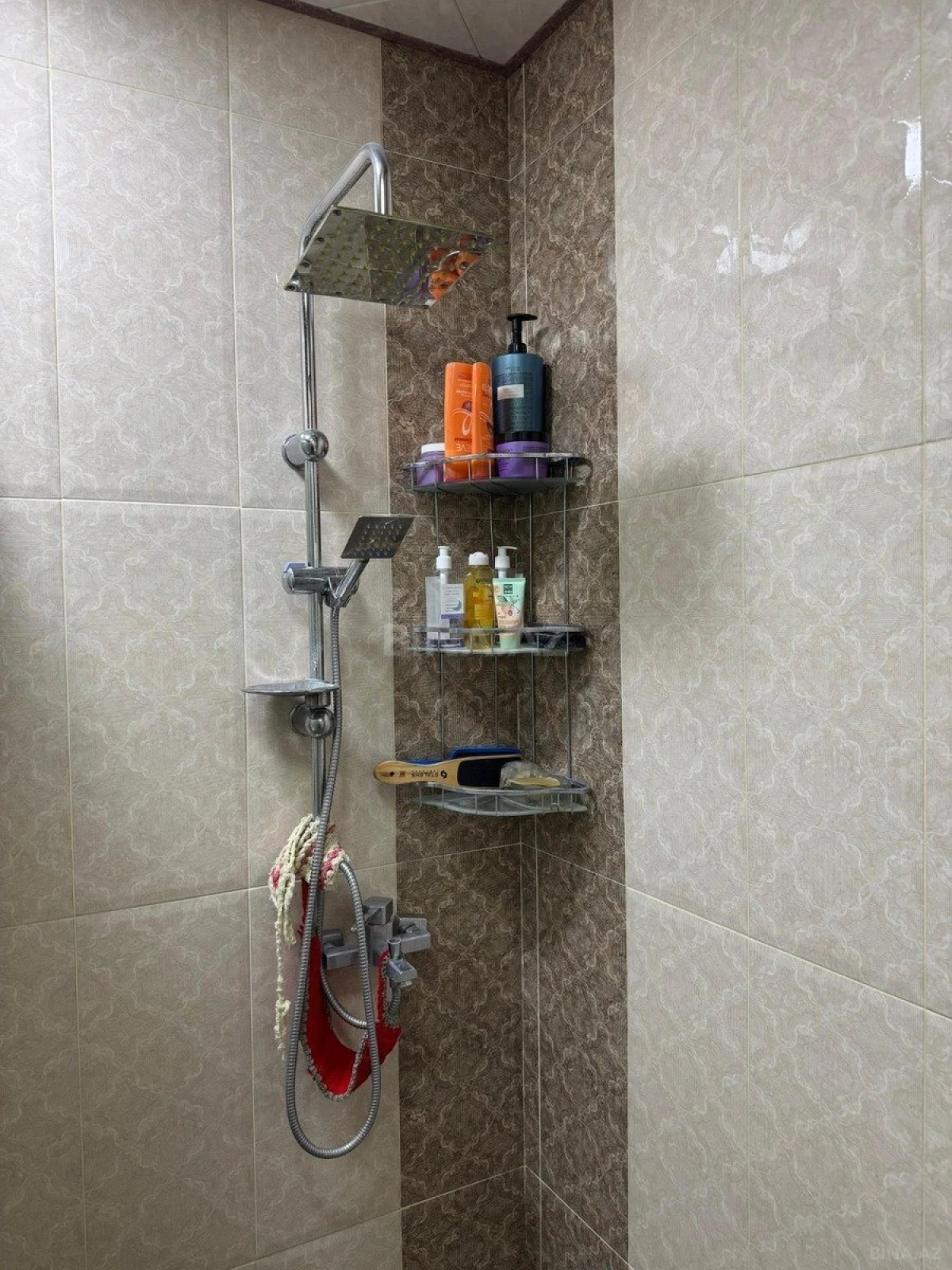 Satılır 3 otaqlı mənzil 120 m²