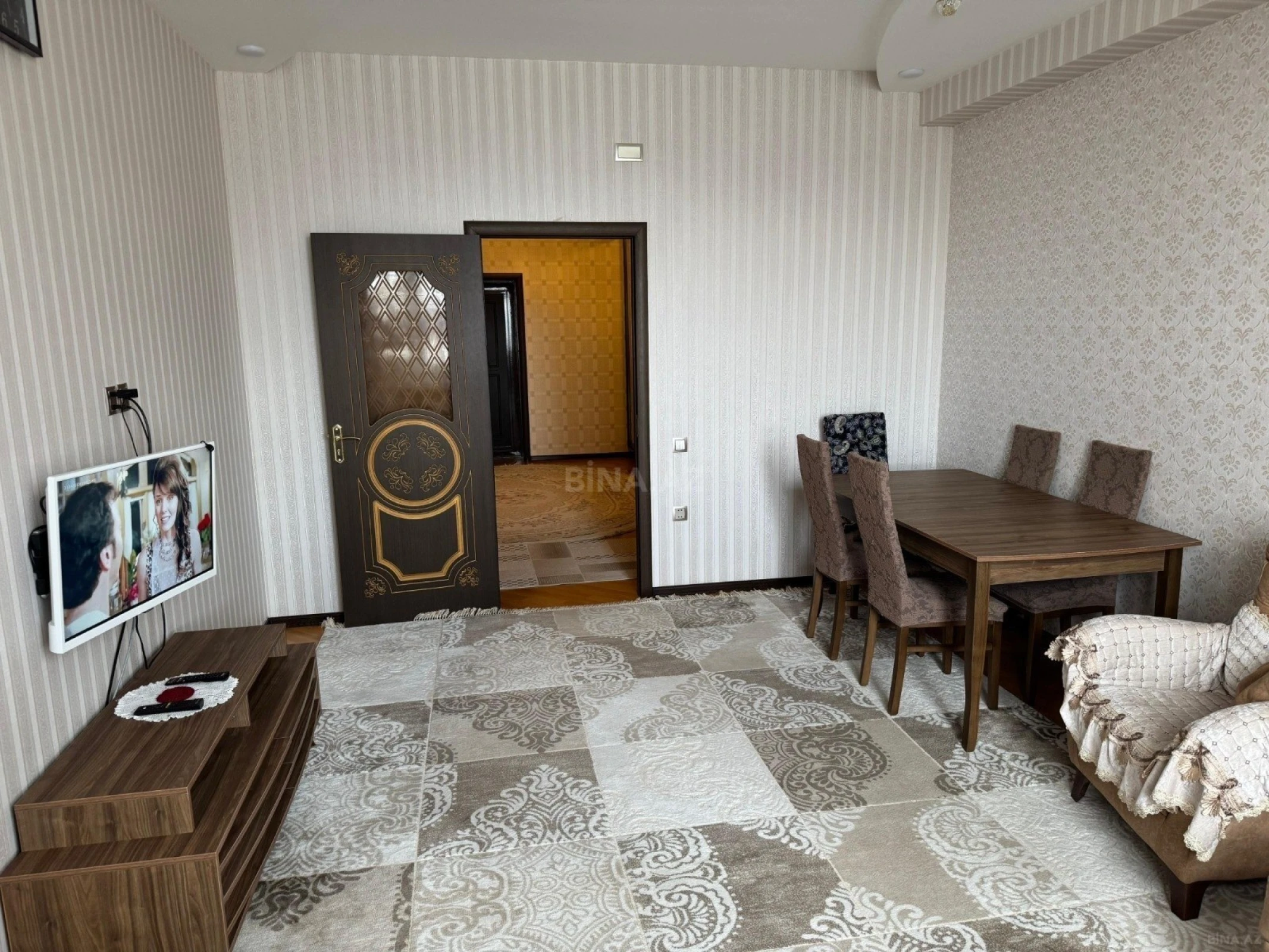 Satılır 3 otaqlı mənzil 120 m²
