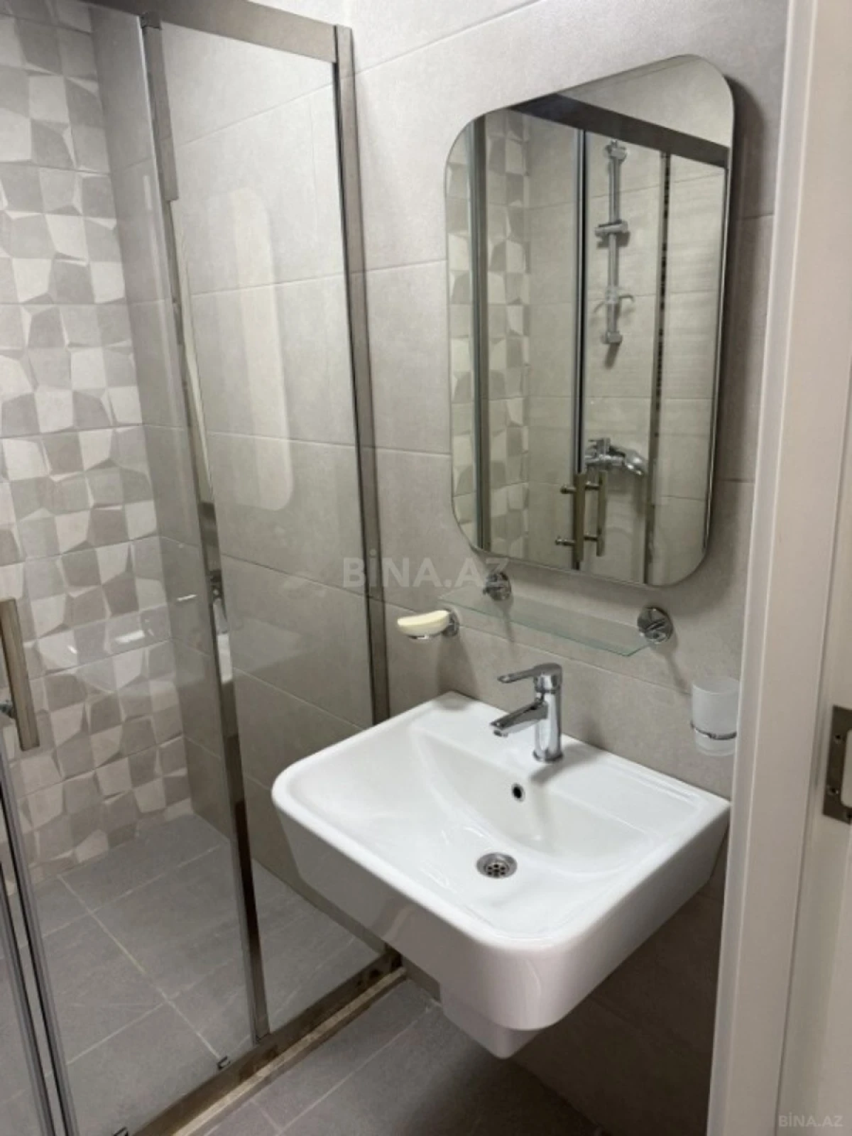 Satılır 2 otaqlı mənzil 55 m²