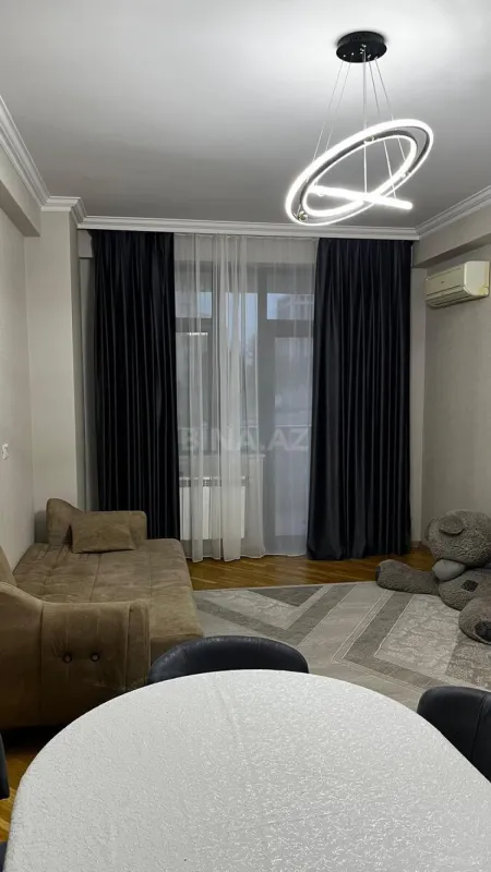 Satılır 3 otaqlı mənzil 95 m²