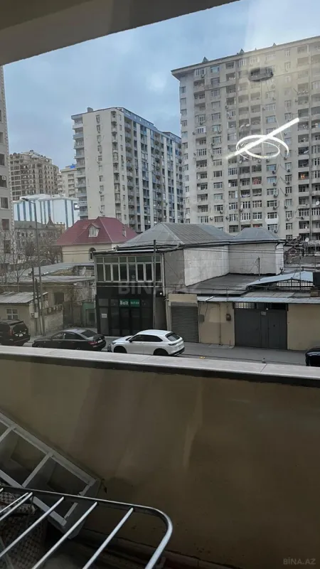 Satılır 3 otaqlı mənzil 95 m²