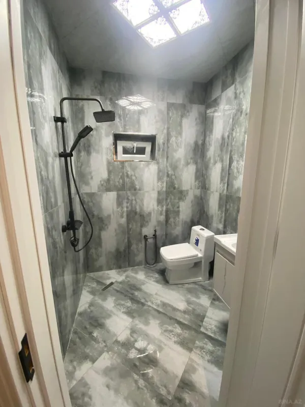 Satılır 4 otaqlı həyət evi 100 m²