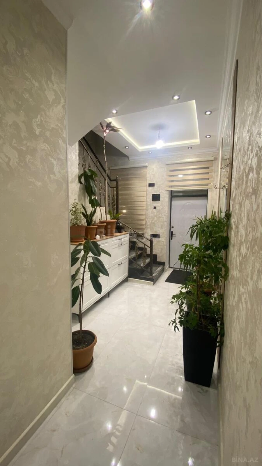 Satılır 4 otaqlı həyət evi 100 m²