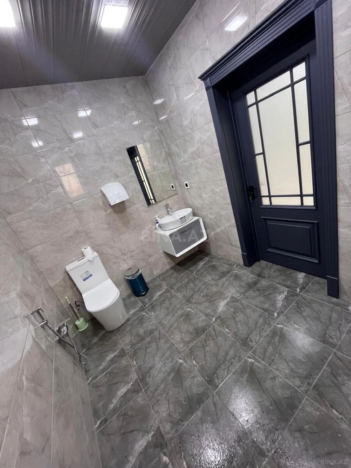 Satılır 5 otaqlı həyət evi 120 m²