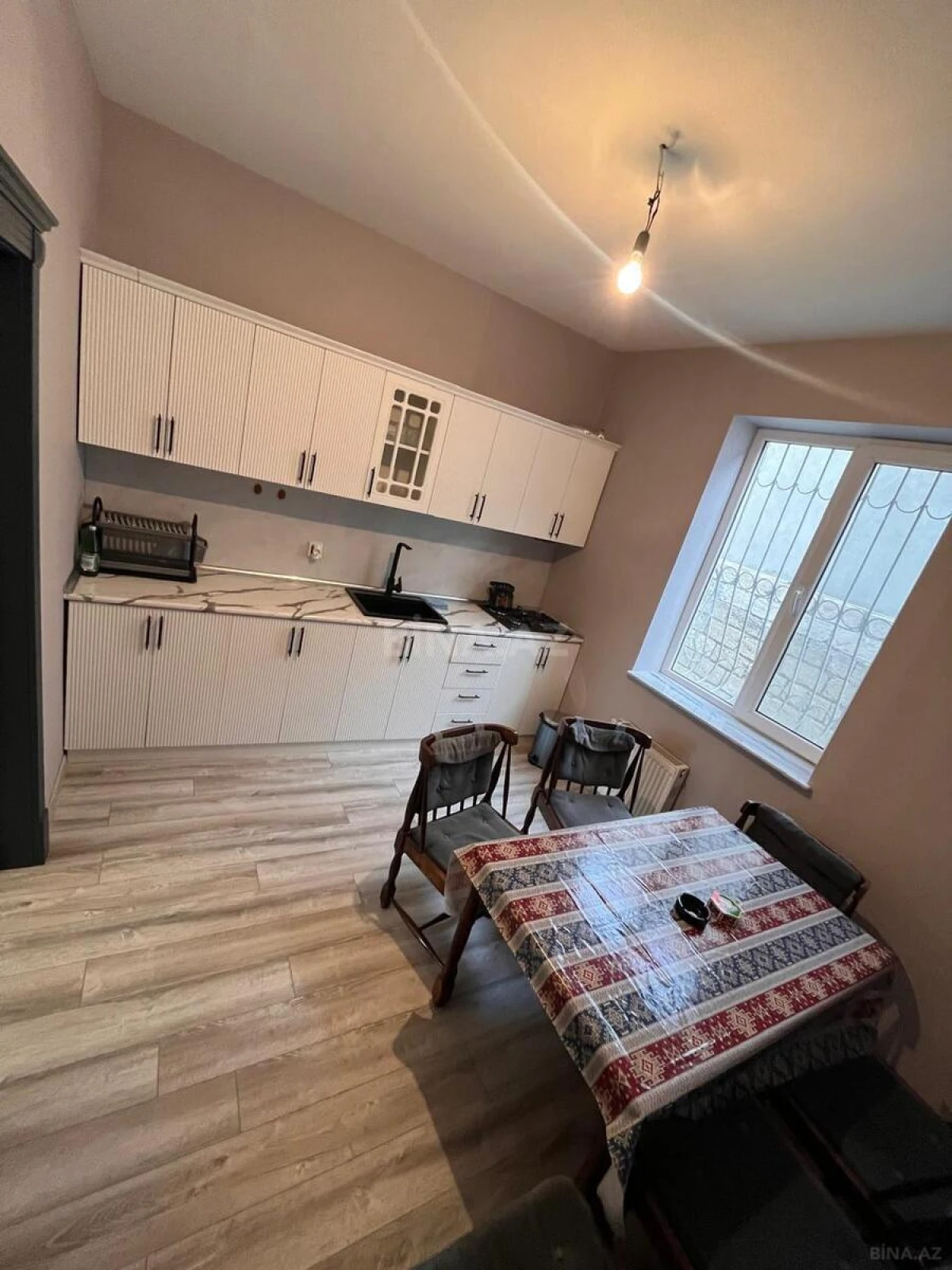 Satılır 5 otaqlı həyət evi 120 m²