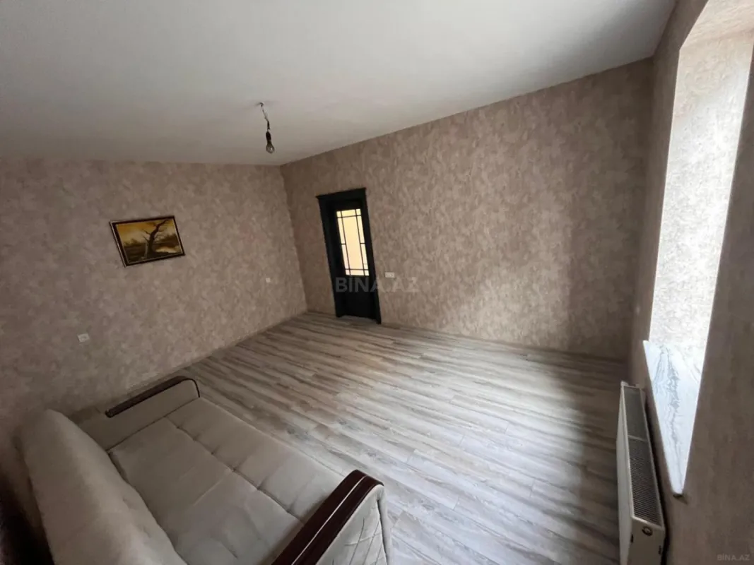 Satılır 5 otaqlı həyət evi 120 m²