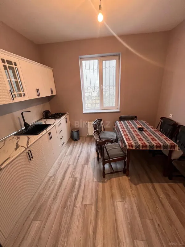 Satılır 5 otaqlı həyət evi 120 m²