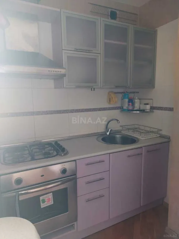 Kirayə verilir 2 otaqlı mənzil 120 m²