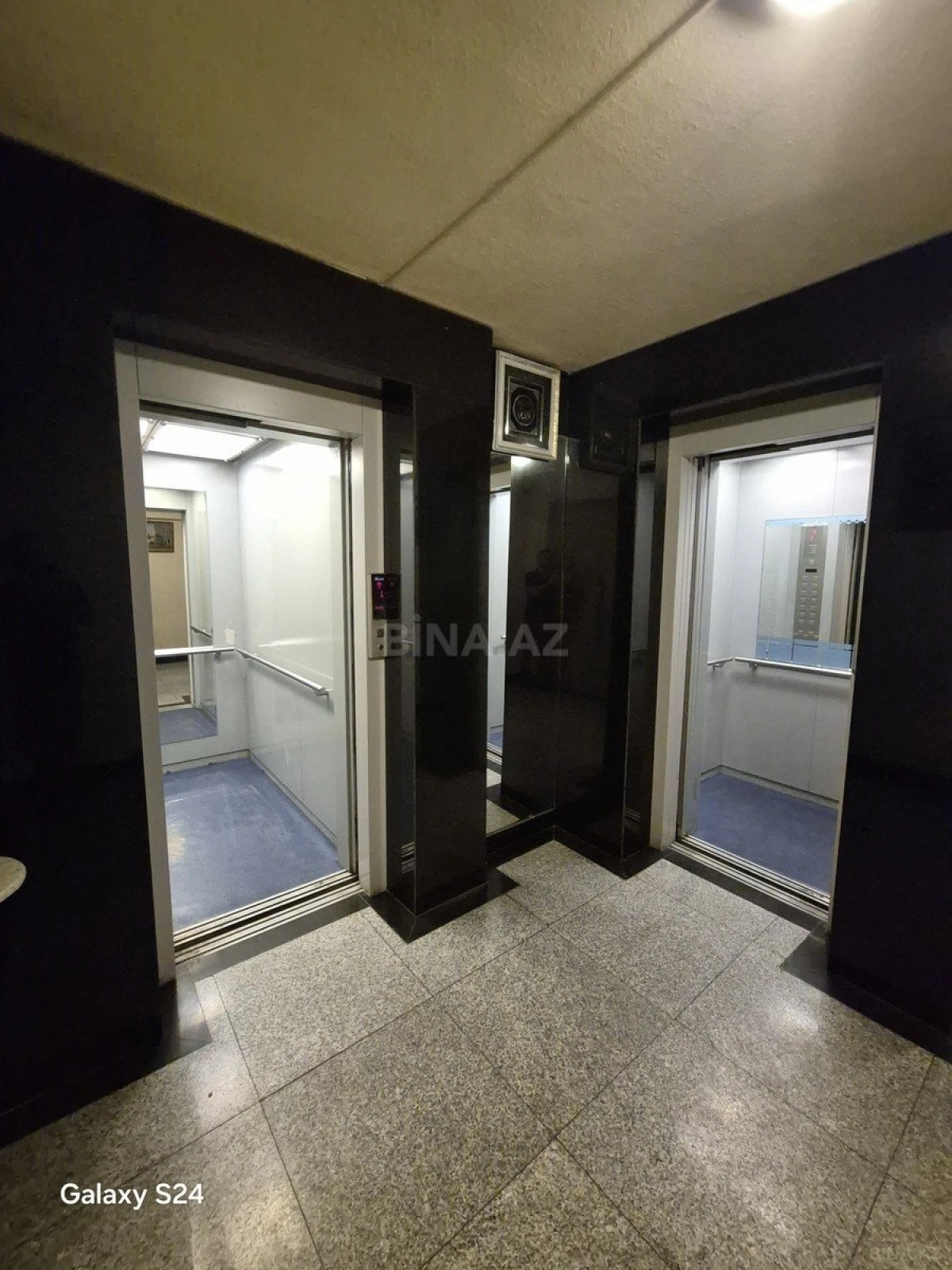 Satılır 3 otaqlı mənzil 75 m²