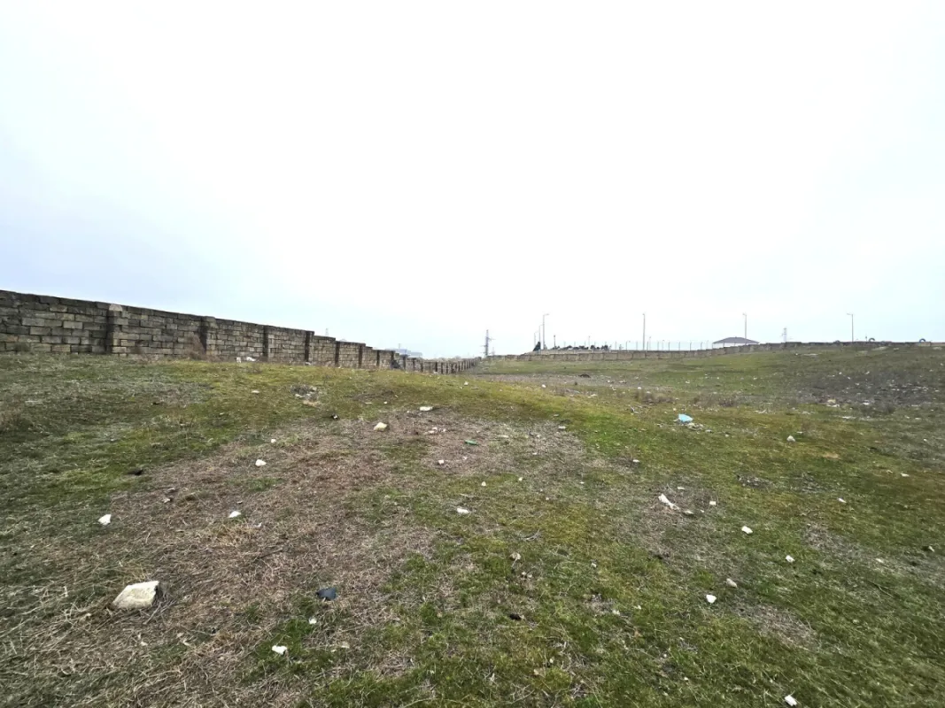 Satılır torpaq sahəsi 100 m²